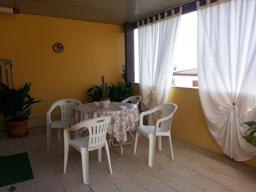 La Via Del Mare - Acireale Centro Storico Appartement Kamer foto