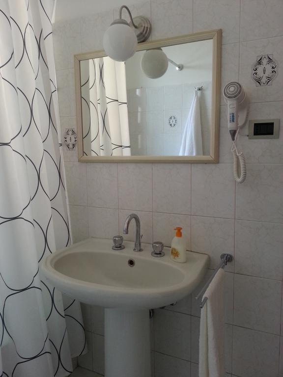La Via Del Mare - Acireale Centro Storico Appartement Kamer foto